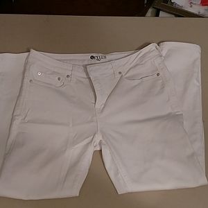 White ankle jeans 12